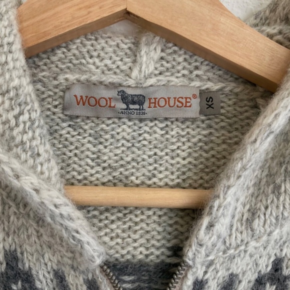 Cozy Christmas Wool House Scandinavian Iceland folk hooded cardigan sweater coat - Picture 4 of 6
